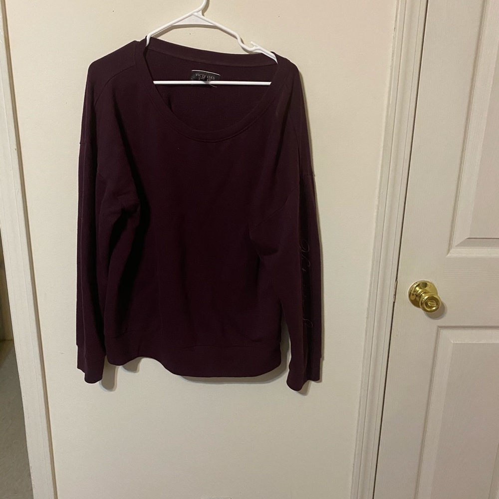 VS sweater